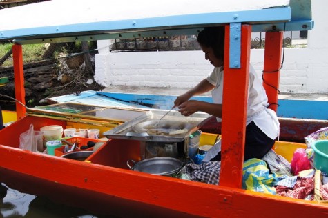 boat kitchen